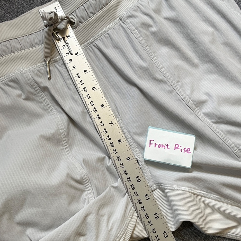 Lululemon Dance Studio Mid Rise Lined Cropped Pants - Women's Size 10 - Picture 13 of 13